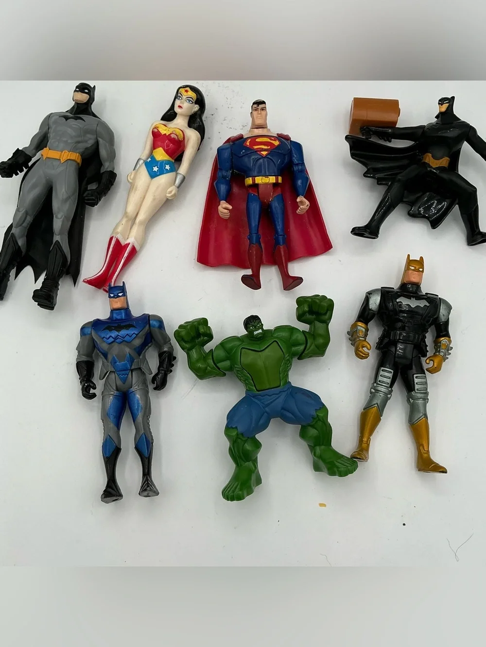Mixed Superhero Action Figures Set - DC & Marvel Characters - Multicolor